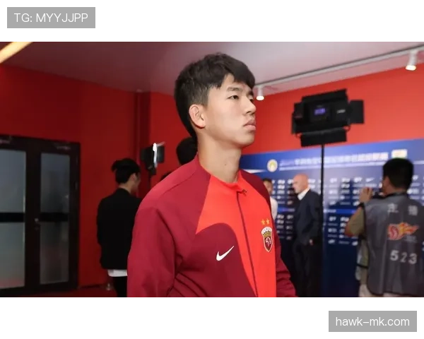 足坛新星闪耀青少年联赛，未来可期引关注