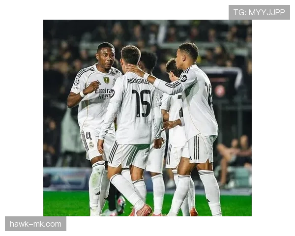 皇马看似稳定但控制力下滑,近期表现波动对赛季走势形成制约 皇马看似稳定但控制力下滑,近期表现波动对赛季走势形成制约